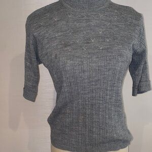 Women's Gray Sweater